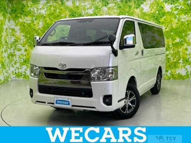 2022 Toyota Hiace Van