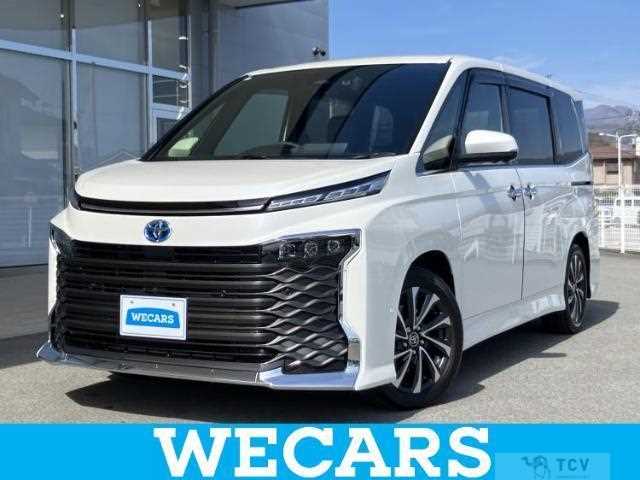 2023 Toyota Voxy