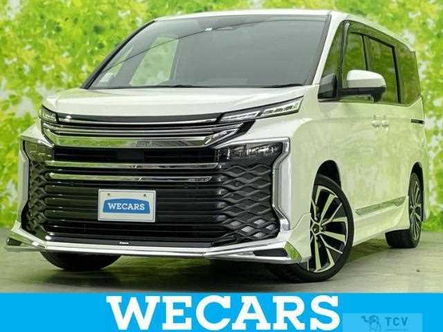 2023 Toyota Voxy