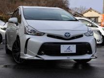 2016 Toyota PRIUS α