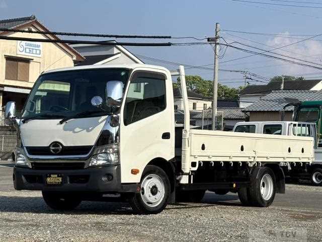 2012 Hino Dutro
