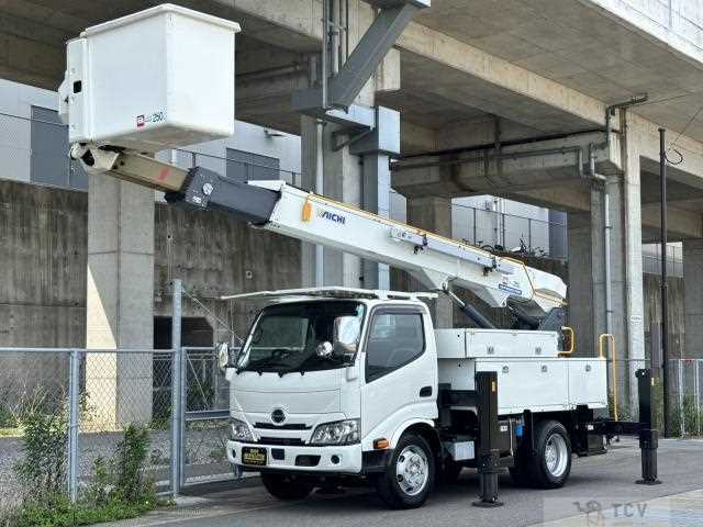 2021 Hino Dutro