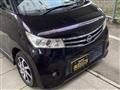 2011 Nissan ROOX