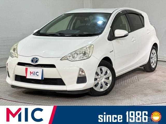 2013 Toyota AQUA