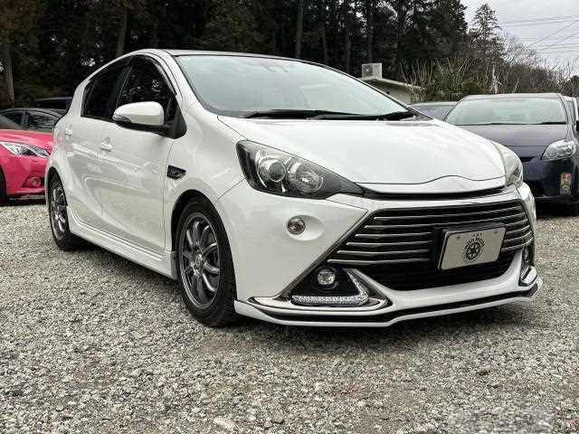 2016 Toyota AQUA