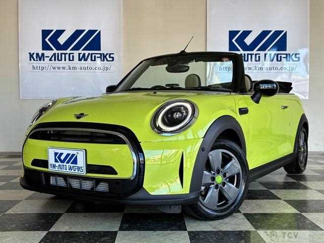 2022 BMW MINI