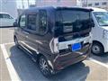 2016 Daihatsu Tanto