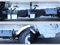 2010 Isuzu Elf Truck