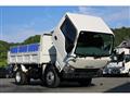 2013 Isuzu Elf Truck