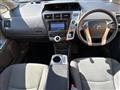 2013 Toyota PRIUS α