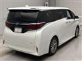 2025 Toyota Alphard Hybrid