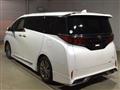 2024 Toyota Alphard Hybrid
