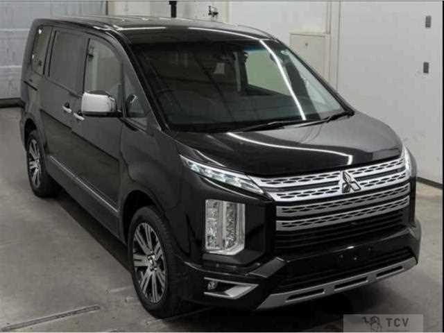 2023 Mitsubishi Delica D5