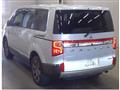 2023 Mitsubishi Delica D5