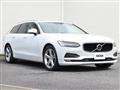 2018 Volvo V90
