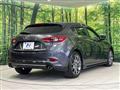 2017 Mazda Axela