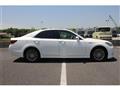 2016 Toyota Crown