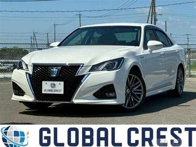 2017 Toyota Crown Hybrid