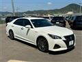 2017 Toyota Crown Hybrid