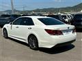 2017 Toyota Crown Hybrid