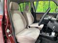 2005 Daihatsu Miragino