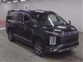 2021 Mitsubishi Delica D5