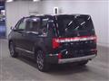 2021 Mitsubishi Delica D5
