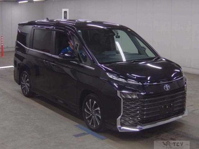 2023 Toyota Voxy