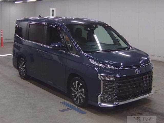 2023 Toyota Voxy