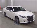 2014 Toyota Crown Hybrid