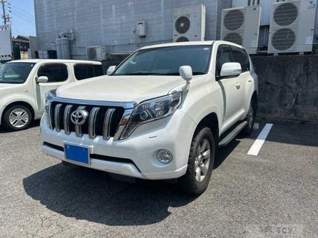 2017 Toyota Land Cruiser Prado