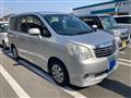 2013 Toyota Noah