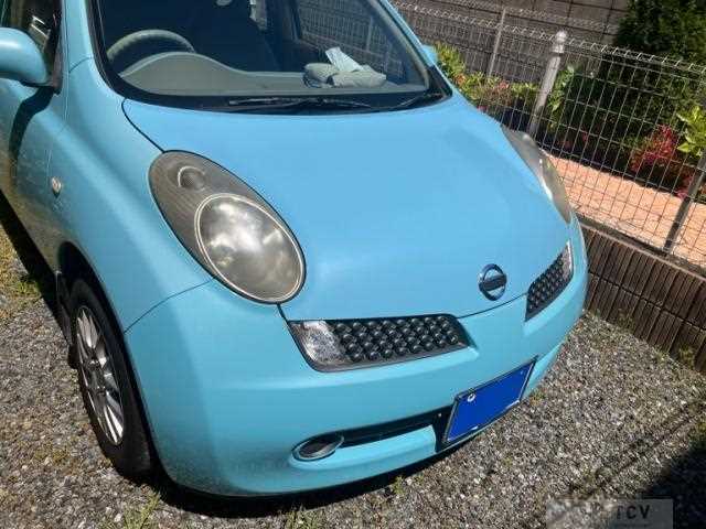 2005 Nissan March