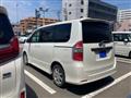 2009 Toyota Noah