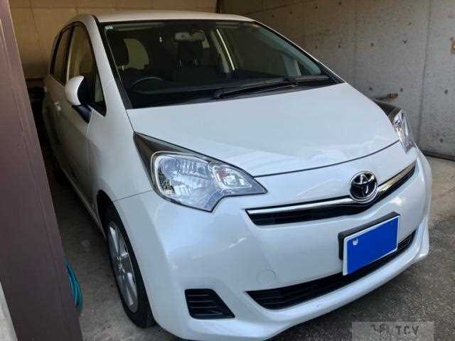 2013 Toyota Ractis