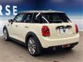 2017 BMW MINI
