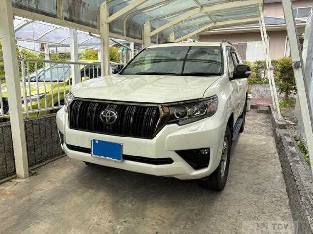 2021 Toyota Land Cruiser Prado