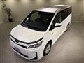 2017 Toyota Voxy