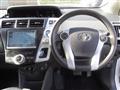 2012 Toyota PRIUS α