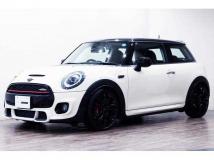 2020 BMW MINI
