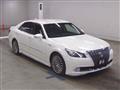 2015 Toyota Crown Majesta
