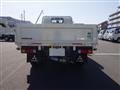 2024 Mitsubishi Fuso Canter