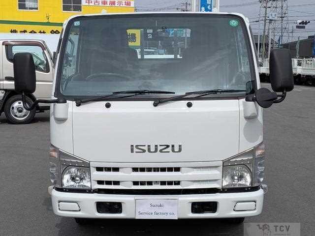 2013 Isuzu Elf Truck