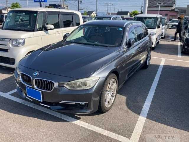 2013 BMW 3 Series
