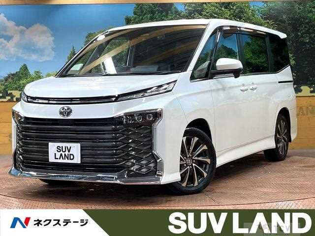 2023 Toyota Voxy