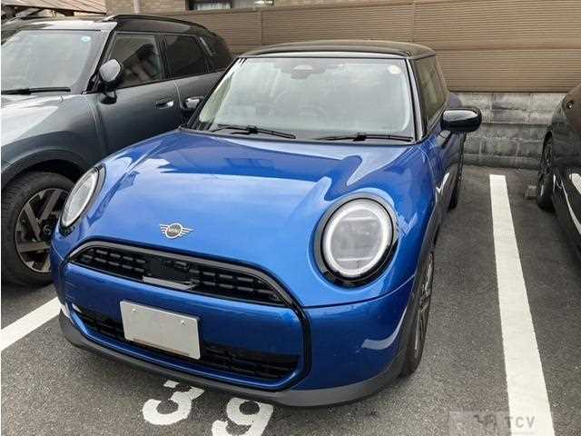 2025 BMW MINI