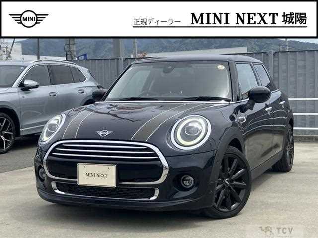 2021 BMW MINI