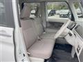 2016 Daihatsu Tanto