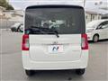 2016 Daihatsu Tanto