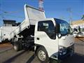 2018 Isuzu Elf Truck